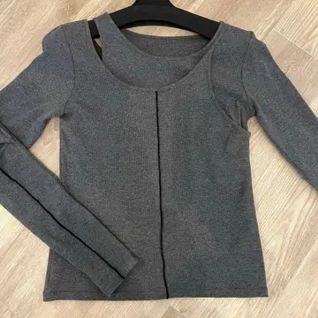 MAISON SPECIAL 그레이 도킹 상의