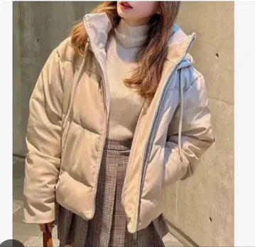 ZARA 아이보리 후드 부착 다운 자켓