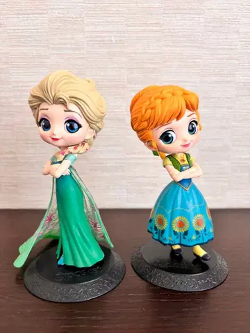 엘사와 안나 피규어 세트