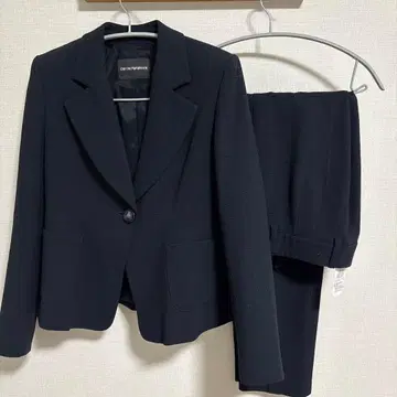 엠포리오 아르마니 수트