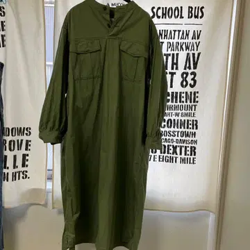 올리브 그린 밀리터리 원피스