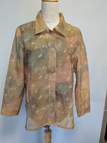 비침이 있는 가디건