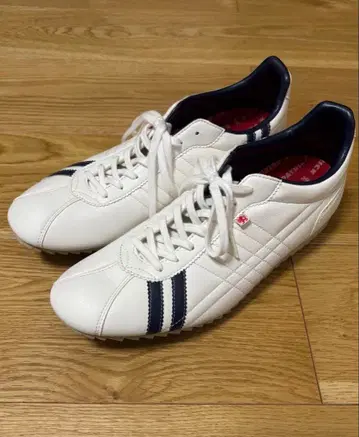 새상품급 패트릭 스니커즈 Sully 42