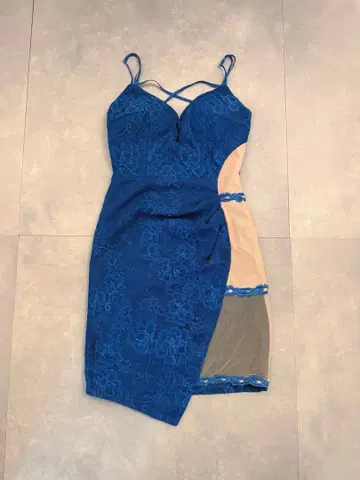 JEWELS 다크 블루 레이스 타이트 드레스