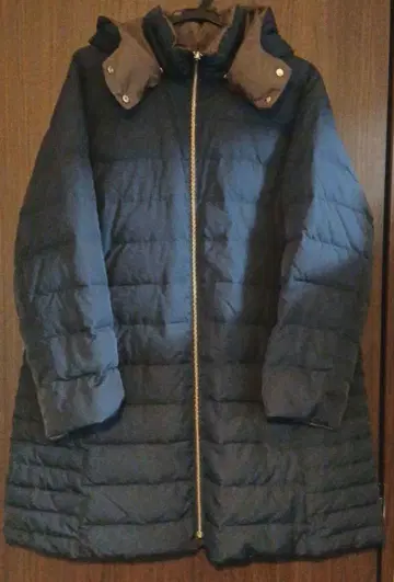 벨루나 다운 코트 리버서블 4L 네이비 다크 브라운