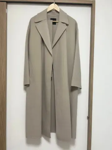 새상품급 N.O.R.C 울 리버 코트