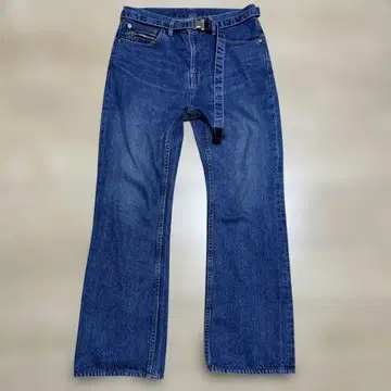 23SS SACAI 데님 청바지 부츠컷 23-03021M