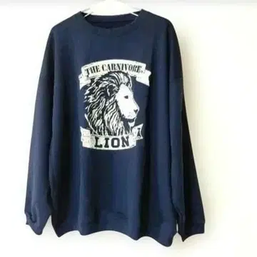 안티카 라이온 프린트 네이비 맨투맨