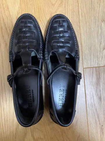 HIERREU 블랙 로퍼 38