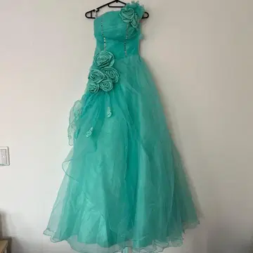 민트 그린 플라워 장식 롱 드레스