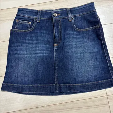 다크 데님 미니 스커트