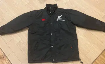 캔터베리 ALL BLACKS 아우터 벤치 코트로도