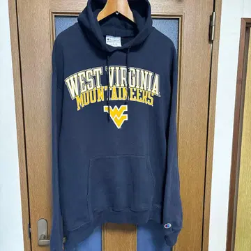 Champion WEST VIRGINIA MOUNTAINEERS L