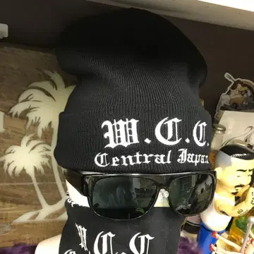 W.C.C. 자수 니트 비니