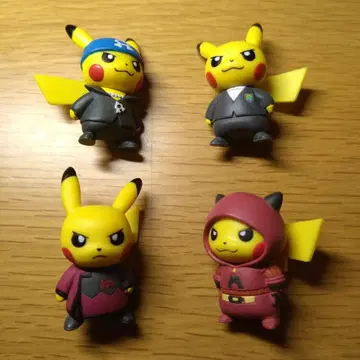 포켓몬 센터 가챠 놀이 피카츄 피규어 컬렉션 4개 세트