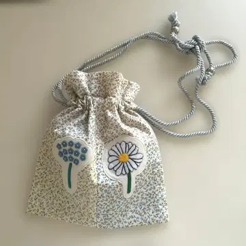 자수 작가 emiumigumi 복조리 백