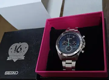 한정품 하츠네 미쿠 x 세이코 Happy 16th Birthday 워치