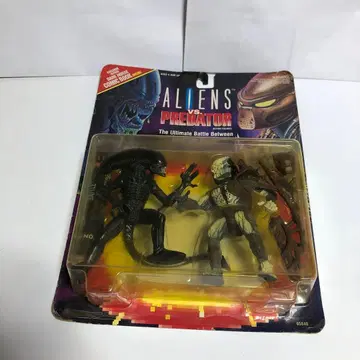 케너 에이리언 vs 프레데터 2체 세트 빈티지 피규어