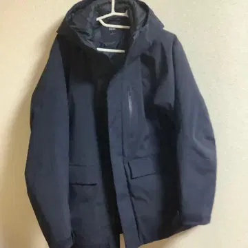 UNIQLO 하이브리드 다운 파카 M 사이즈
