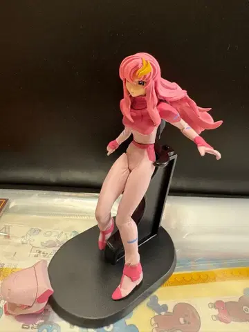 라크스 클라인 피규어