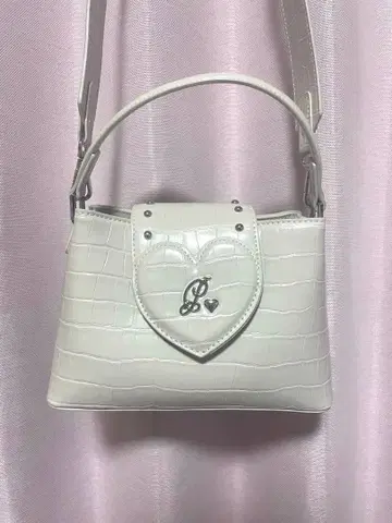 pium 프론트 하트 악어 무늬 칸막이 백