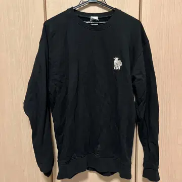 [ maison straysheep ] 블랙 크루넥 맨투맨