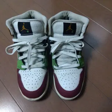 Jordan 하이컷 스니커즈