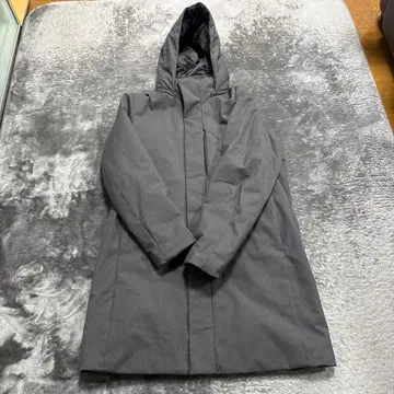 UNIQLO 다운 자켓 후드 부착