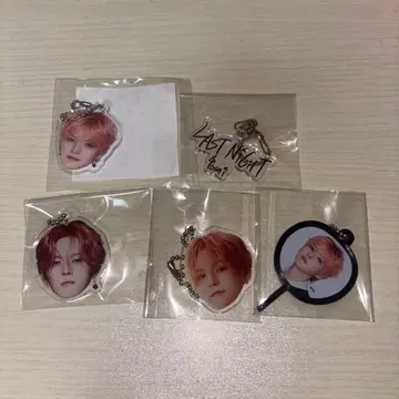 TREASURE 요시 얼굴 아크릴 키링 세트