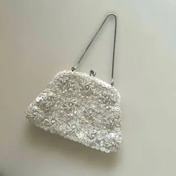 TITTI BOUTIQUE 비즈 백