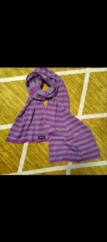 스트라이프 머플러 보라색과 그레이