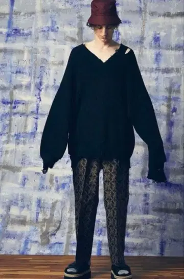 프라임 오버 클레이지 크러쉬 골지 V넥 니트 풀오버