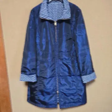 네이비 롱 코트 체크 무늬 옷깃