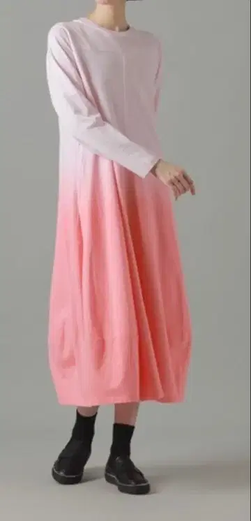 주카 그라데이션 다이 저리 원피스 핑크 사이즈 M