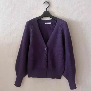 새상품 내추럴 뷰티 베이직 가디건 리브 두꺼운 원단 겉옷