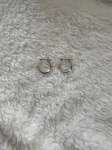 실버 문 후프 귀걸이