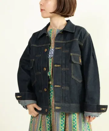 새상품급 My Fav. CHILEDWOMAN 다크 데님 자켓