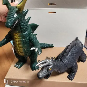 울트라맨 론 & 킹 자우르스 1989 앤티크 레트로