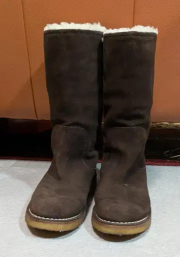 발리 무스탕 부츠