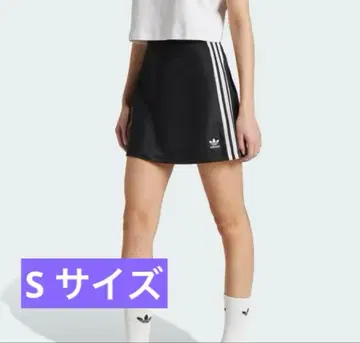 택 포함 새상품 adidas 아디컬러 쓰리 스트라이프 미니 스커트