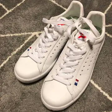 거의 미사용 패트릭 스니커즈 size 26.5 42 정가 17,600엔