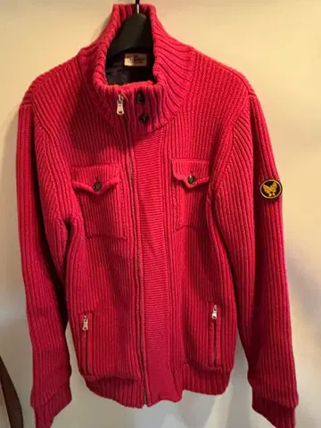 Avirex 레드 리브 스웨터