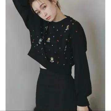 릴리 브라운 LILY BROWN 캔디 재고 펄 비쥬 맨투맨