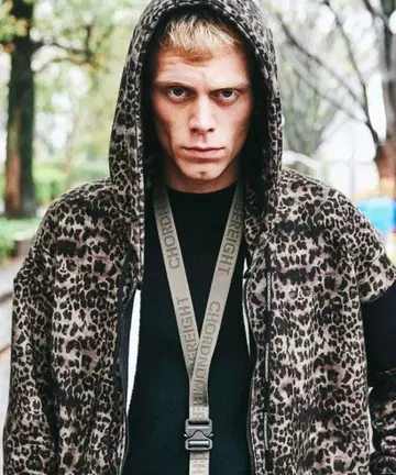 코드 넘버에이트 레오파드 후디 L 사이즈