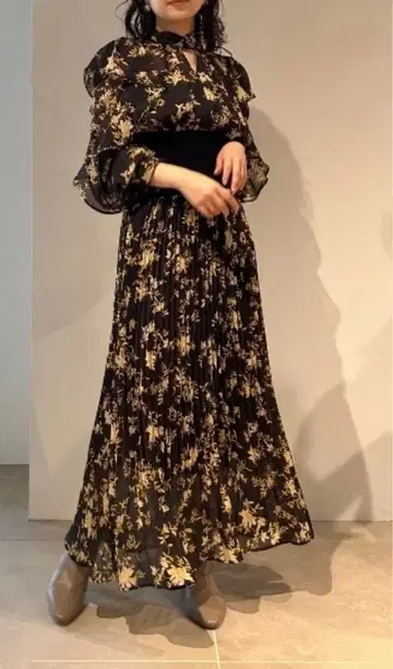 스나이델 쉬폰 허리 리브 원피스 블랙 노랑 롱 M