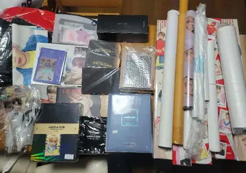 Wanna One 앨범 포스터 굿즈 세트