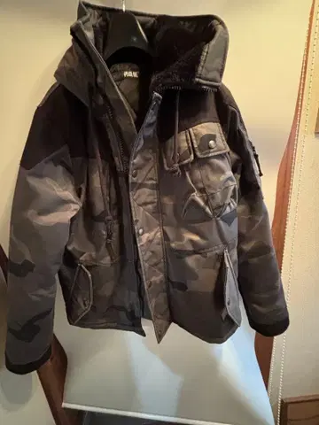 아비렉스 카모플라쥬 밀리터리 자켓