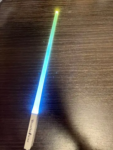 BEYOOOOONDS 비요포닉 빛나는 지휘봉 응원봉