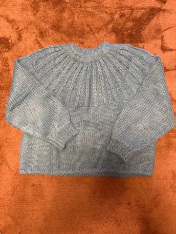 Mila Owen 모헤어 혼방 크루넥 니트 풀오버