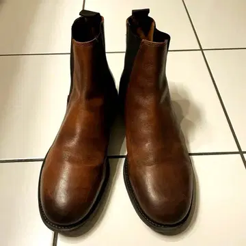 ZARA 브라운 가죽 사이드 고어 부츠 브라운 사이즈 44